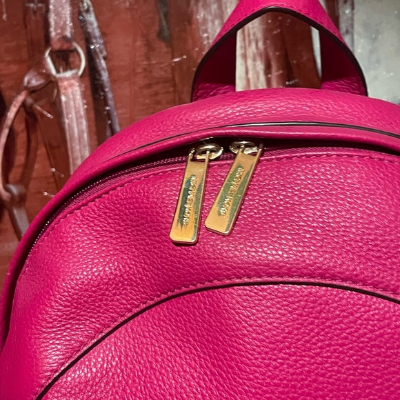 New Michael Kors pink leather backpack - Picture 8 of 11